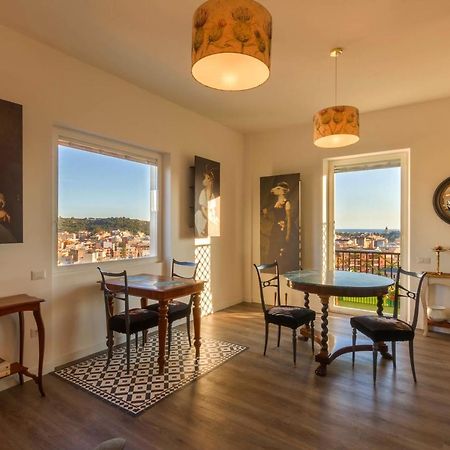 Eleventh Floor Suites Cagliari Bagian luar foto
