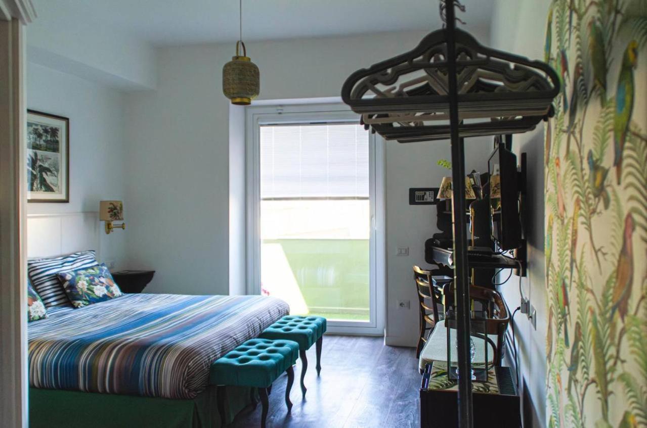 Eleventh Floor Suites Cagliari Bagian luar foto